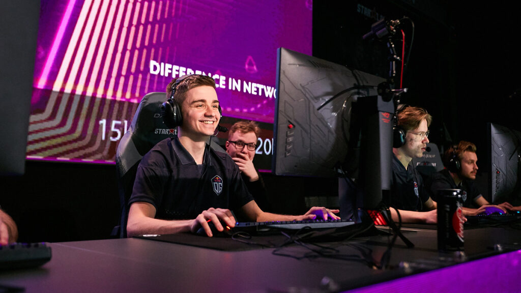 professional DOTA2 players Johan N0tail Sundstein